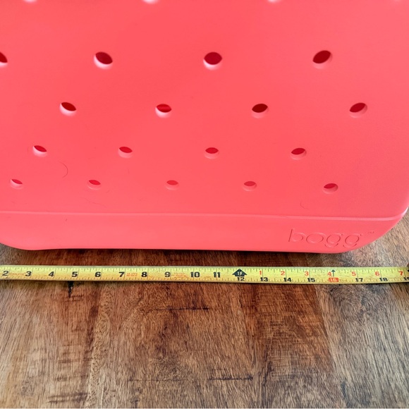 BOGG BAG Vibrant Coral Tote - Picture 7 of 11